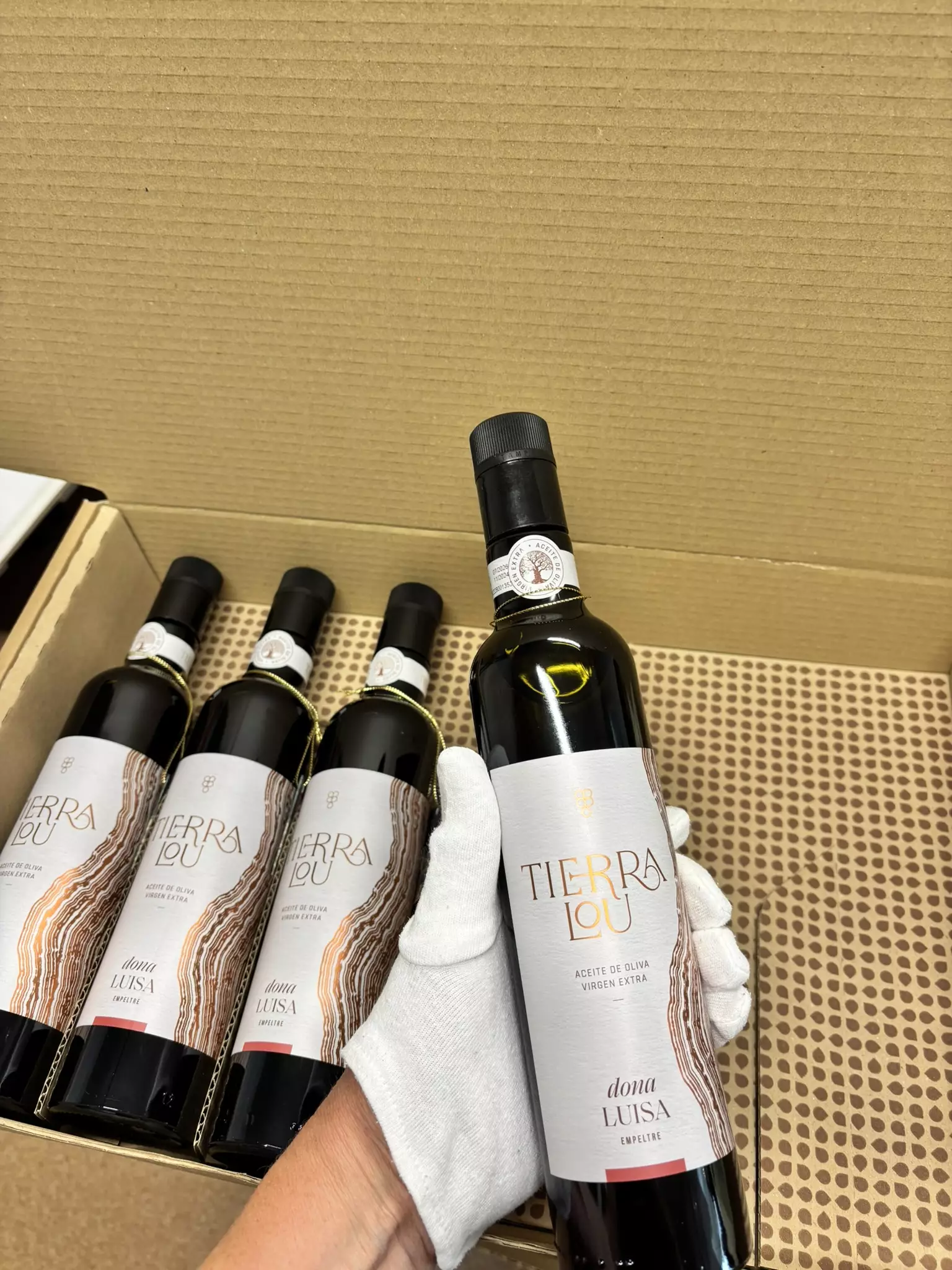 TierraLou olijfolie verpakking